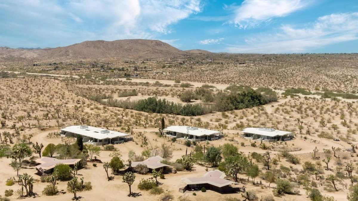 The Bungalows By Homestead Modern Joshua Tree Exterior photo
