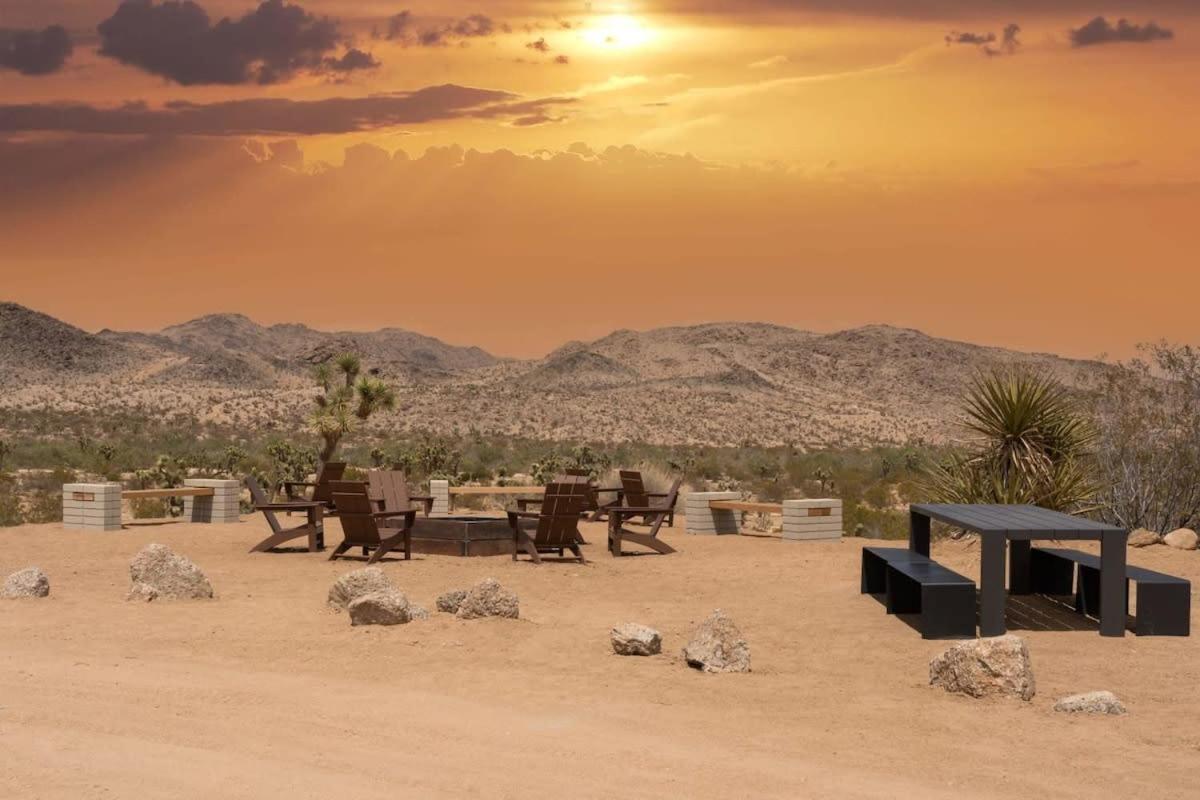 The Bungalows By Homestead Modern Joshua Tree Exterior photo
