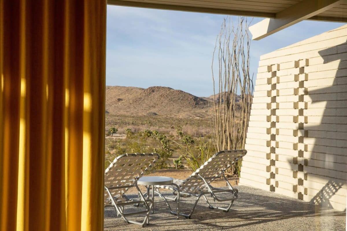 The Bungalows By Homestead Modern Joshua Tree Exterior photo