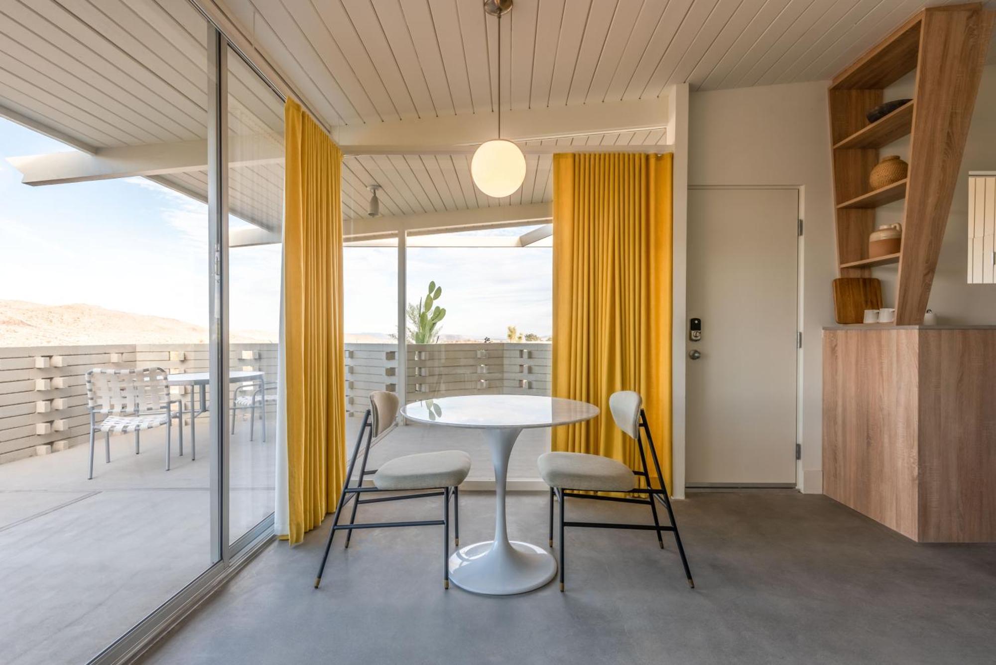 The Bungalows By Homestead Modern Joshua Tree Exterior photo